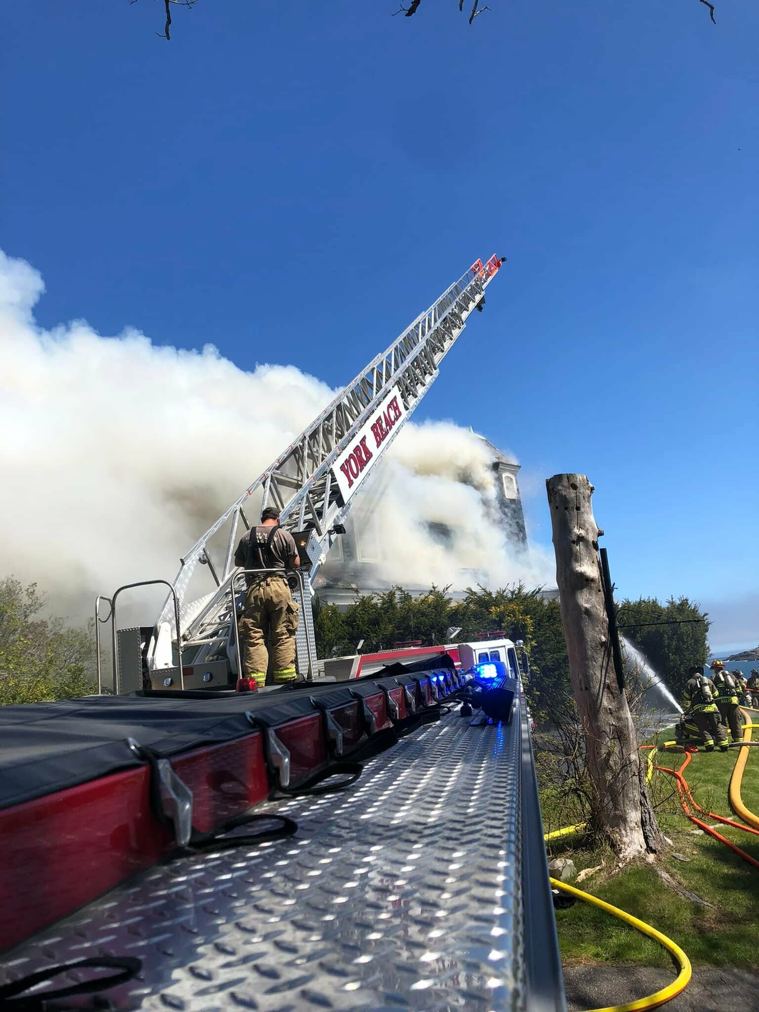  York Beach Fire Department Structure Fire at 99 Freeman St Calls